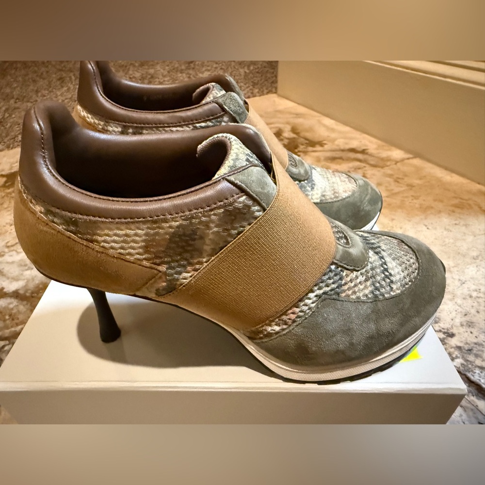 Sneex Slip-On Sneakers in Olive & Tan - Picture 6 of 9
